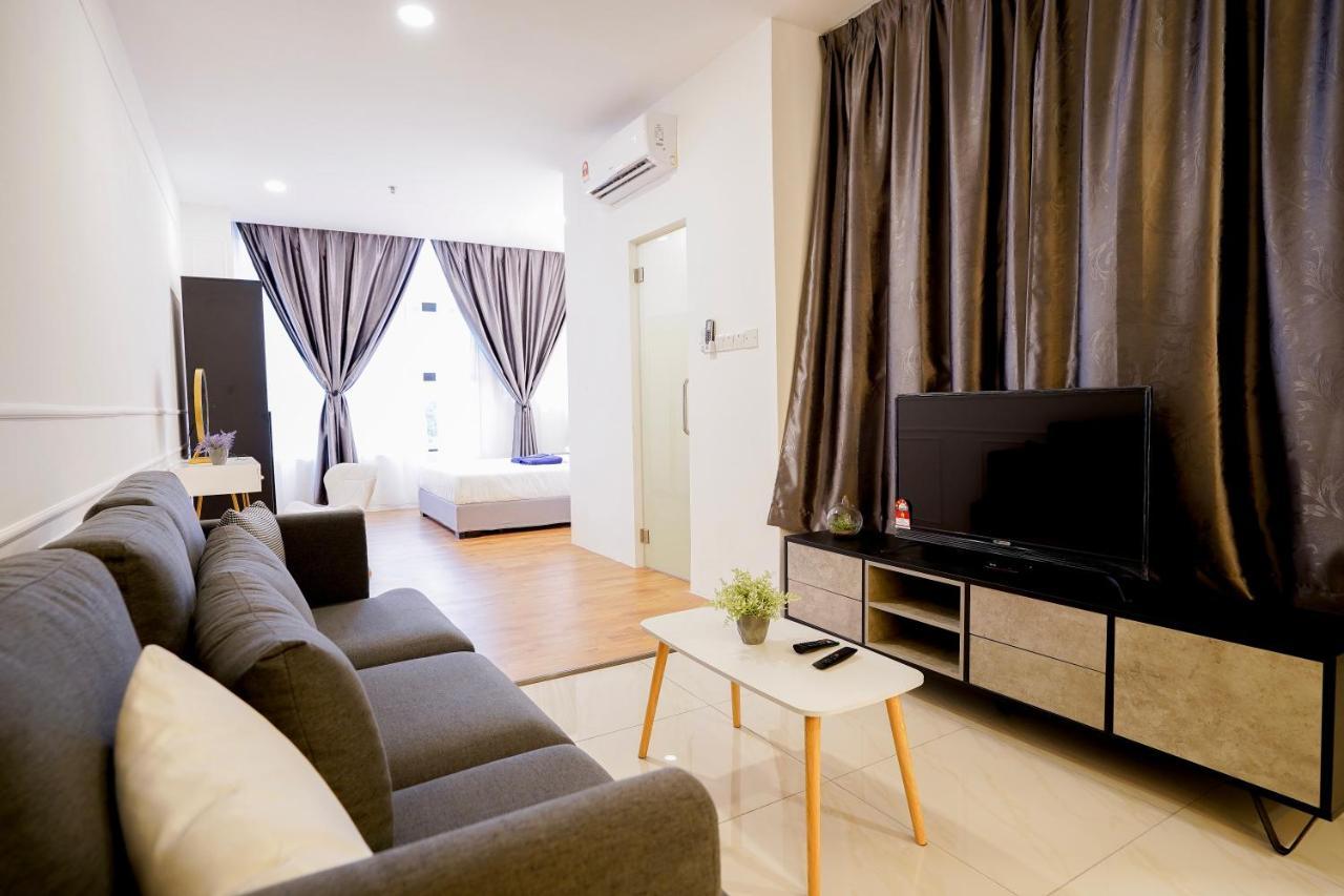 Penampang Itcc Manhattan Suites By Pinstay المظهر الخارجي الصورة